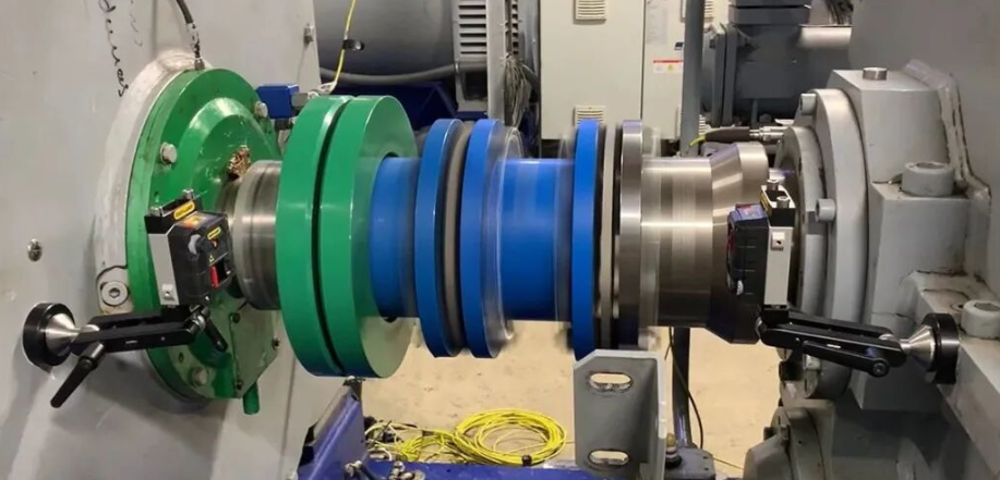 热膨胀让轴对中前功尽弃？